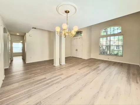 2214 Green Oaks Lane Tampa FL 33612