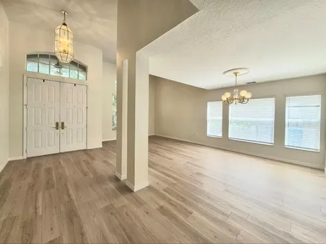 2214 Green Oaks Lane Tampa FL 33612