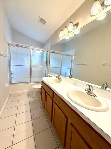 10450 Lucaya Drive Tampa FL 33647