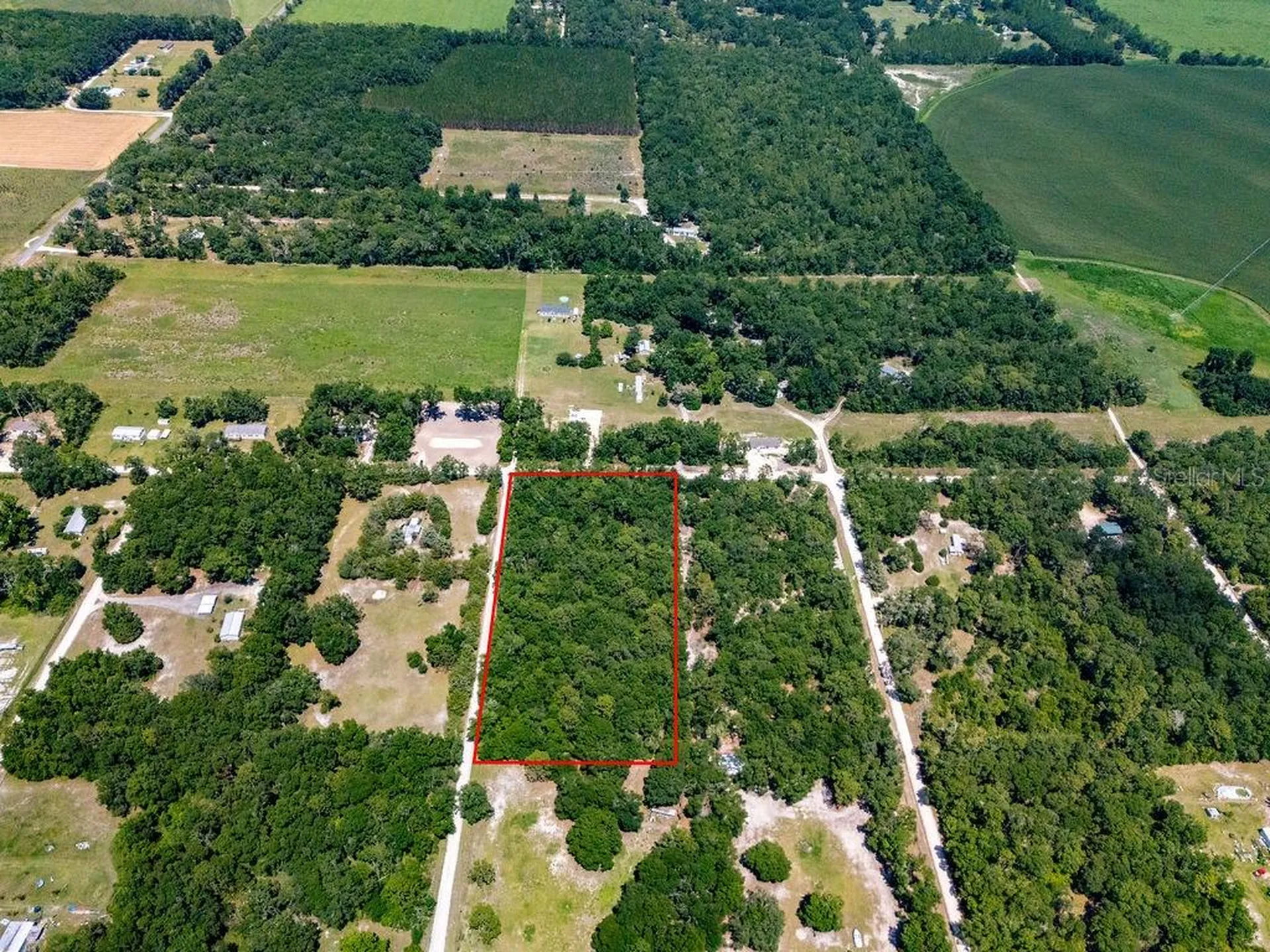 102 Pl/nw 25 Court NW Branford FL 32008