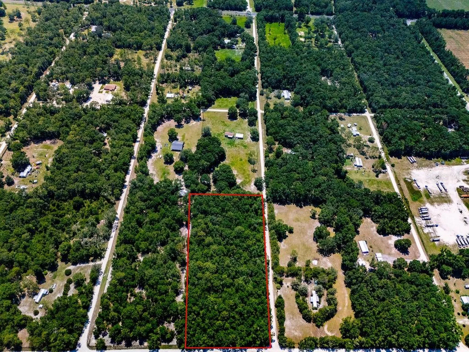 102 Pl/nw 25 Court NW Branford FL 32008