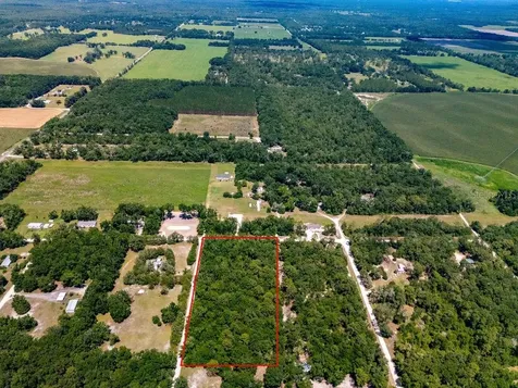 102 Pl/nw 25 Court NW Branford FL 32008