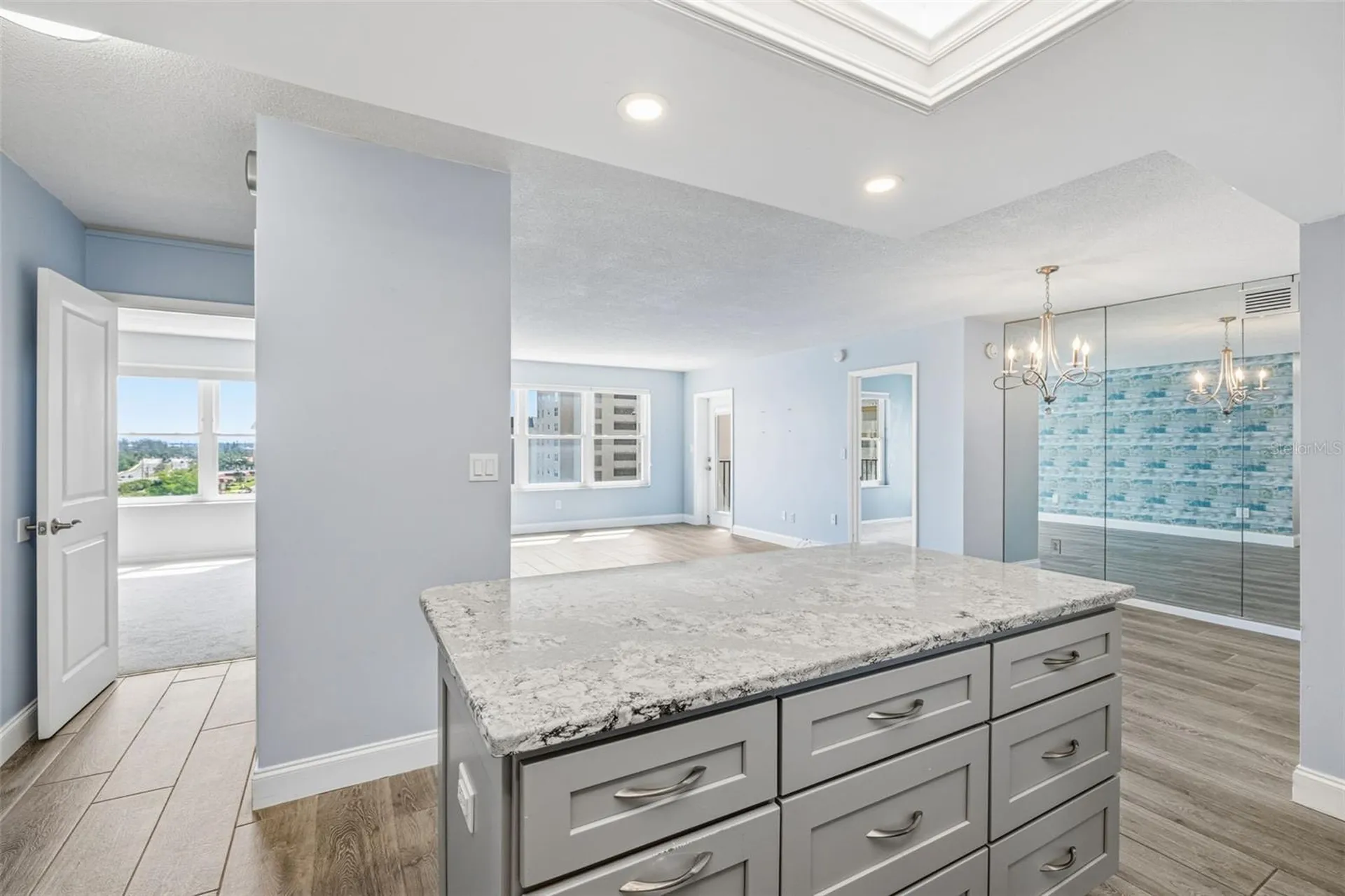 5220 Brittany Dr S St Petersburg FL 33715