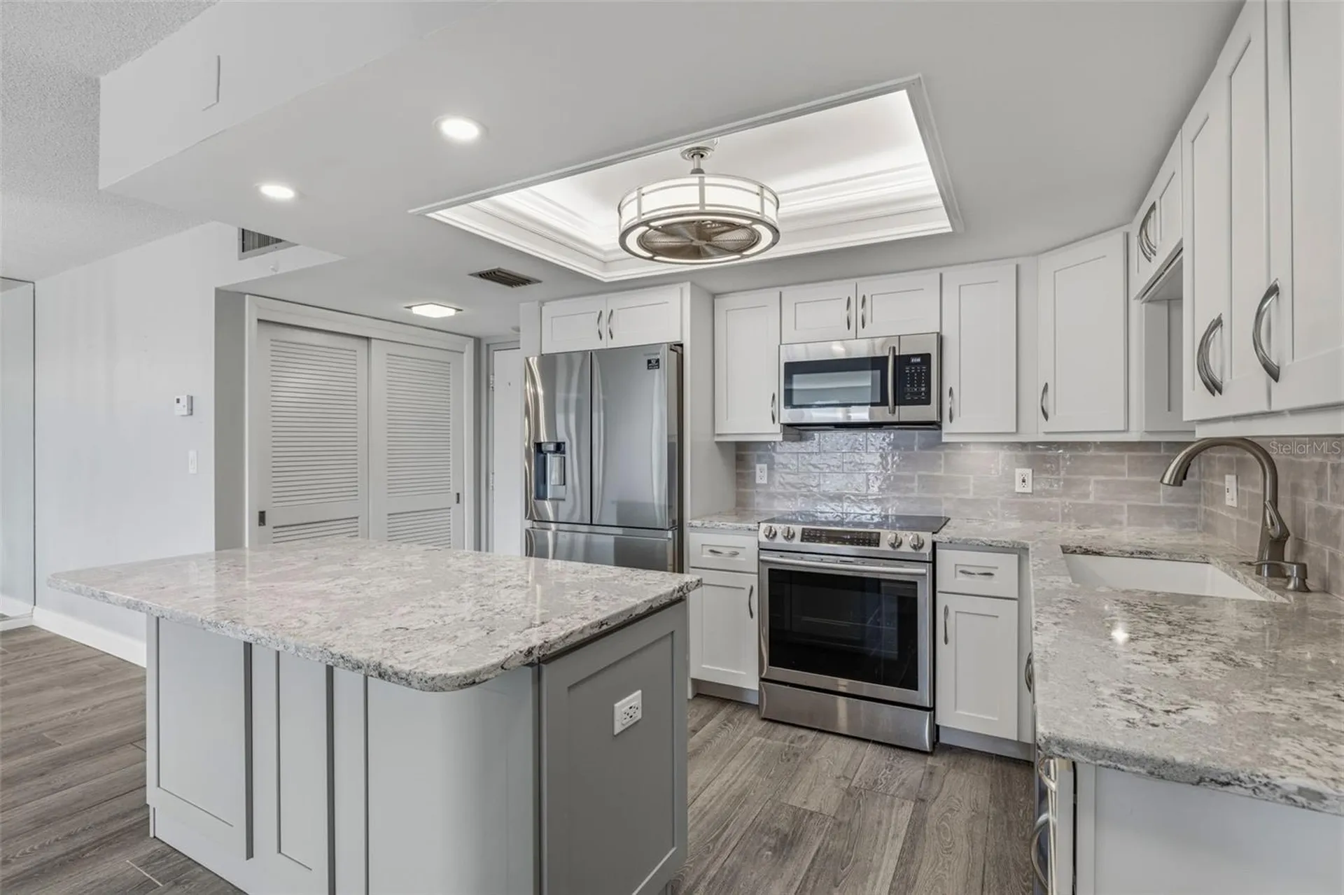 5220 Brittany Dr S St Petersburg FL 33715