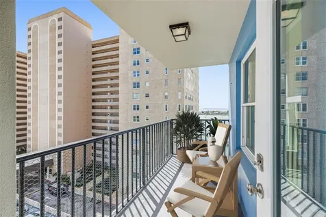 5220 Brittany Dr S St Petersburg FL 33715