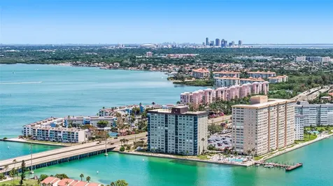 5220 Brittany Dr S St Petersburg FL 33715