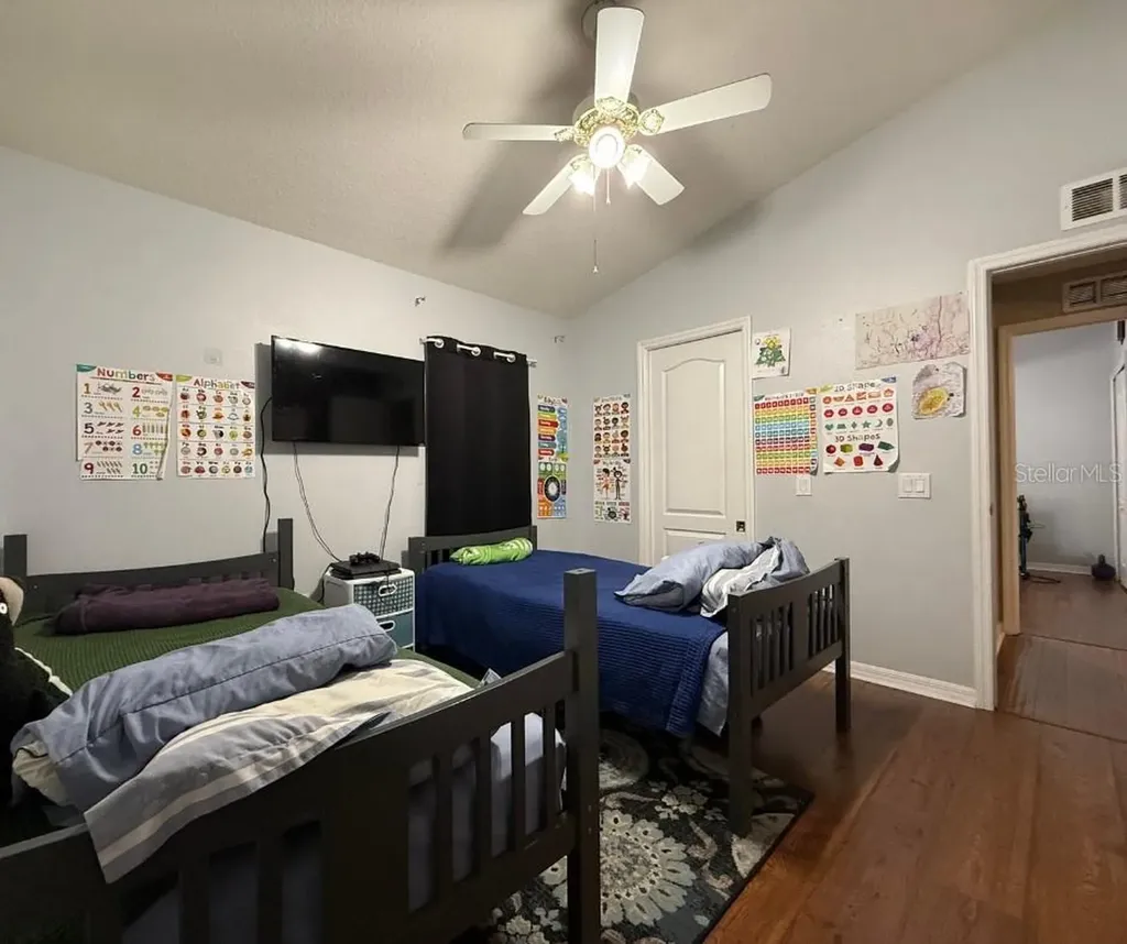 12831 Kings Lake Drive Gibsonton FL 33534