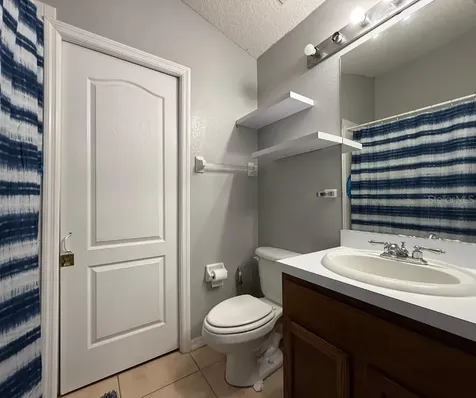 12831 Kings Lake Drive Gibsonton FL 33534