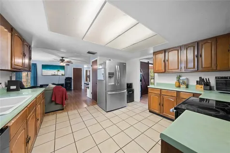 6570 Bay Shore Drive St Cloud FL 34771