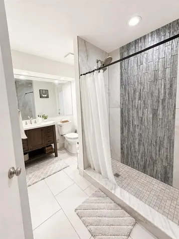 1208 Tiger Wood Court Valrico FL 33596