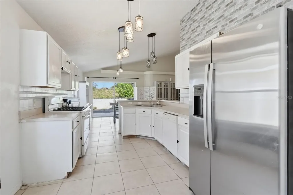 535 Rollins Drive Davenport FL 33837