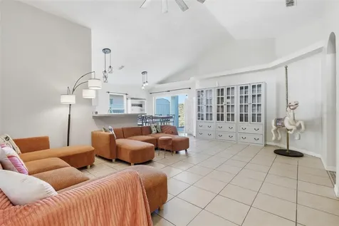 535 Rollins Drive Davenport FL 33837