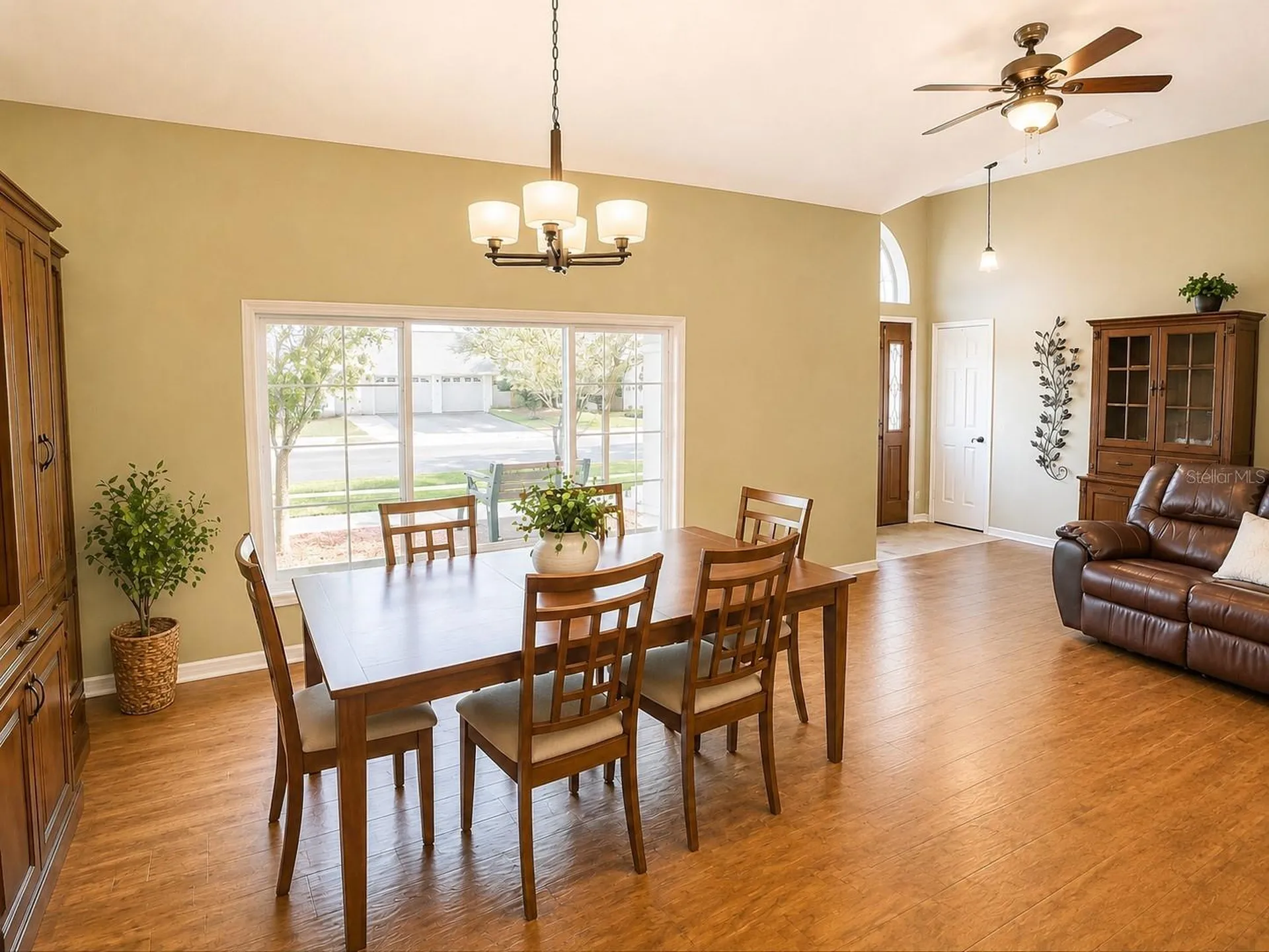 1674 Carillon Park Drive Oviedo FL 32765