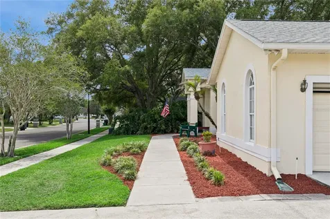 1674 Carillon Park Drive Oviedo FL 32765