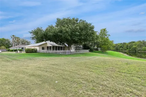 1674 Carillon Park Drive Oviedo FL 32765