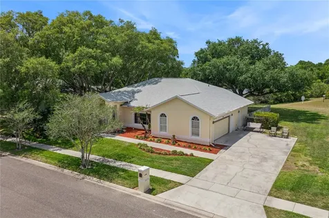 1674 Carillon Park Drive Oviedo FL 32765
