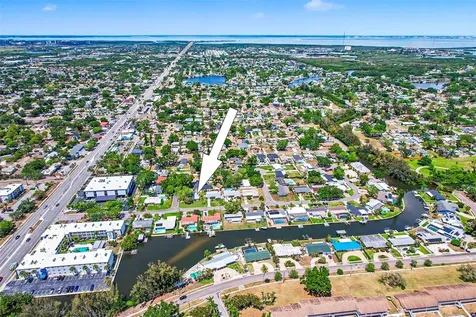 7901 3rd Street N St Petersburg FL 33702