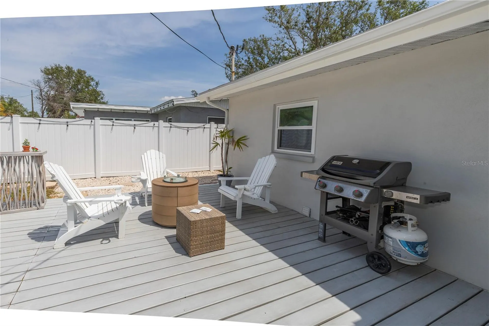 8347 41st Avenue N St Petersburg FL 33709