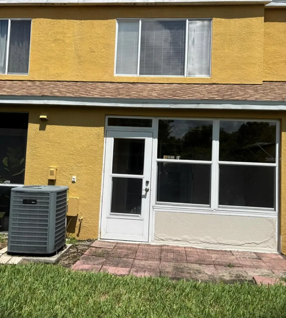 1250 Redondo Way Wesley Chapel FL 33543