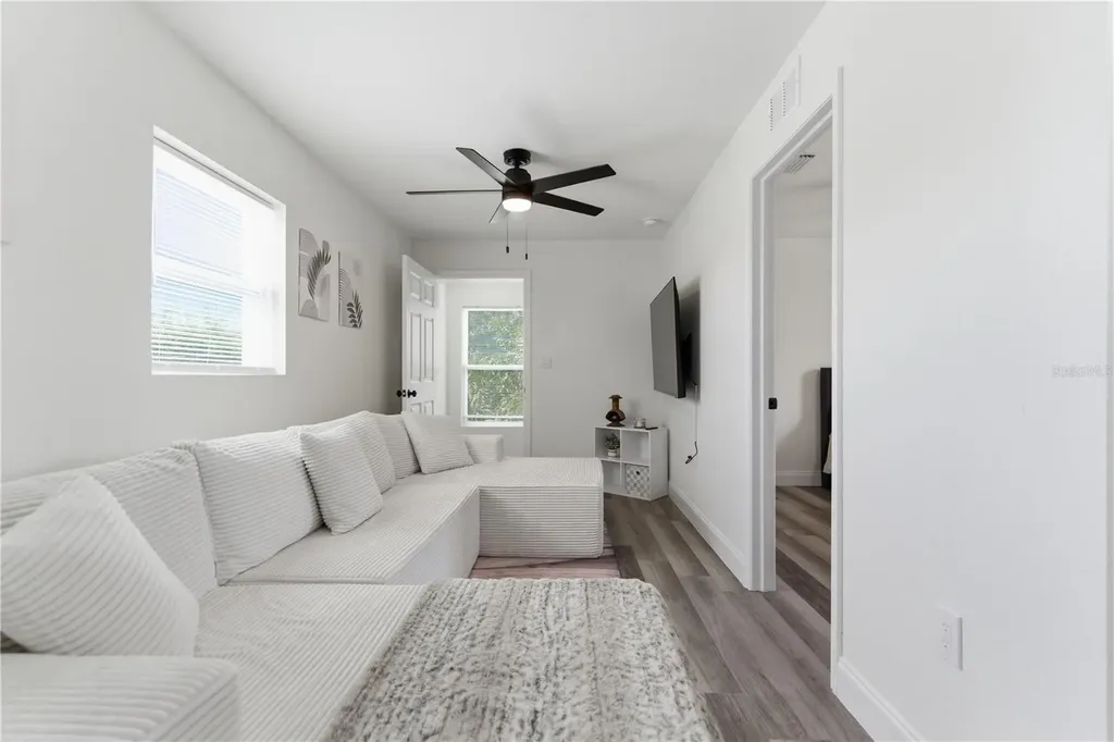 1901 31st Street S St Petersburg FL 33712