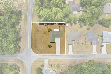 8278 N Pickinz Way Citrus Springs FL 34433