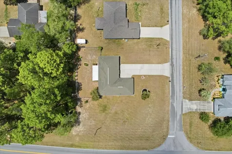 8278 N Pickinz Way Citrus Springs FL 34433