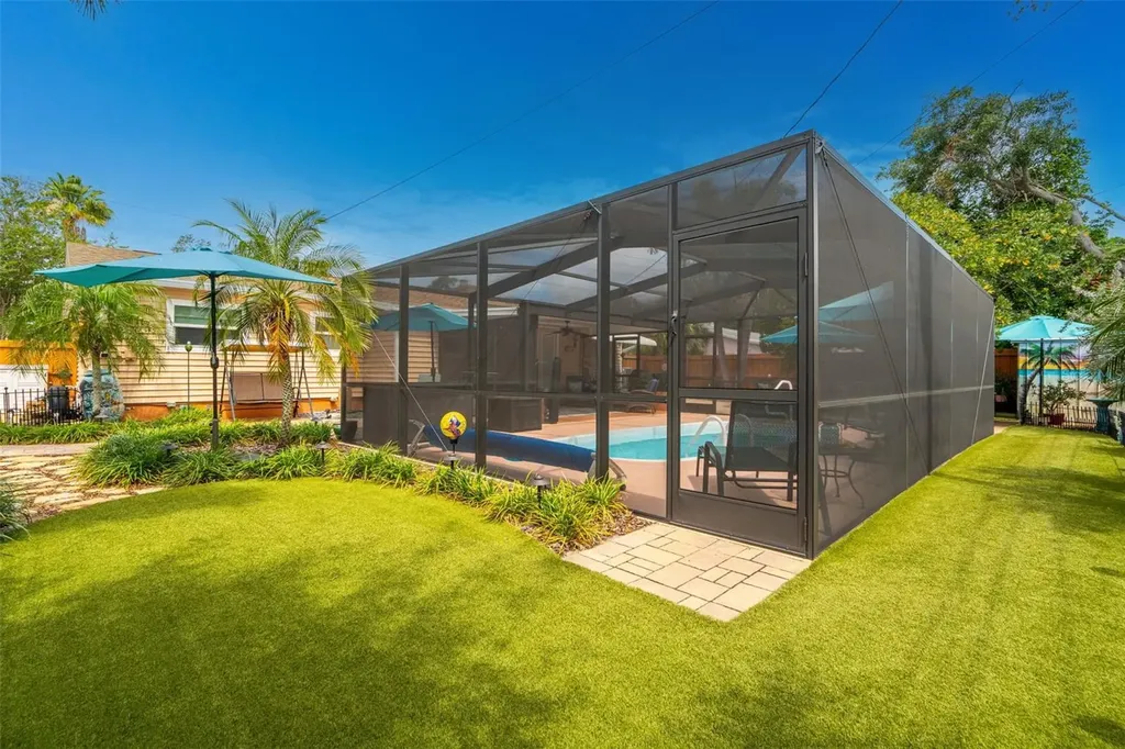2648 46th Street S Gulfport FL 33711