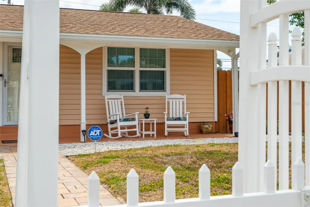 2648 46th Street S Gulfport FL 33711