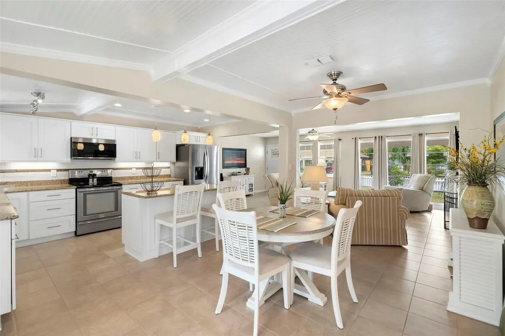 2648 46th Street S Gulfport FL 33711
