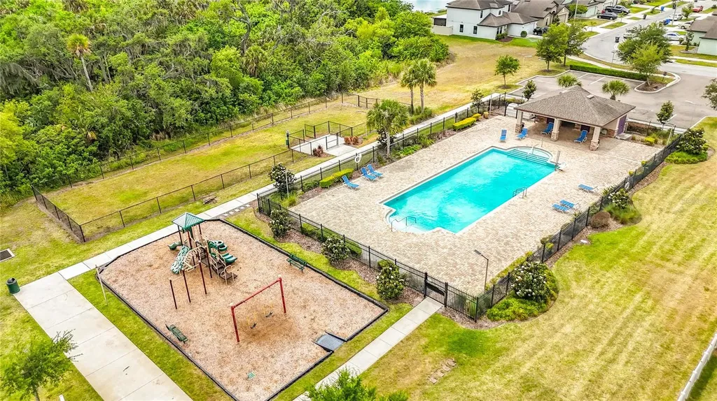 1717 Chatham Green Circle Ruskin FL 33570