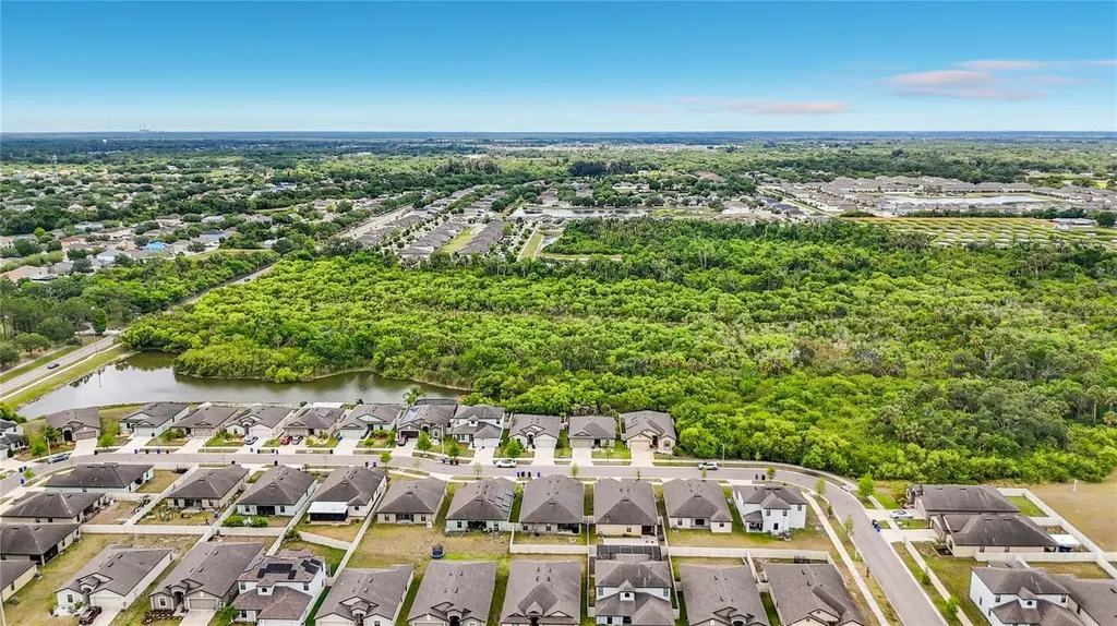 1717 Chatham Green Circle Ruskin FL 33570