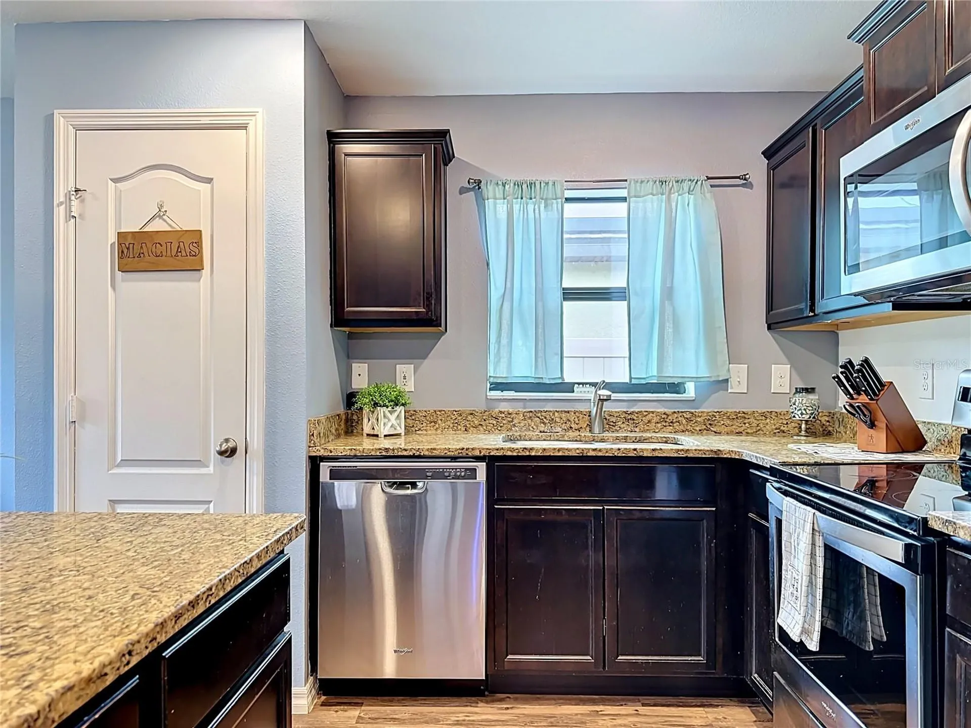1717 Chatham Green Circle Ruskin FL 33570