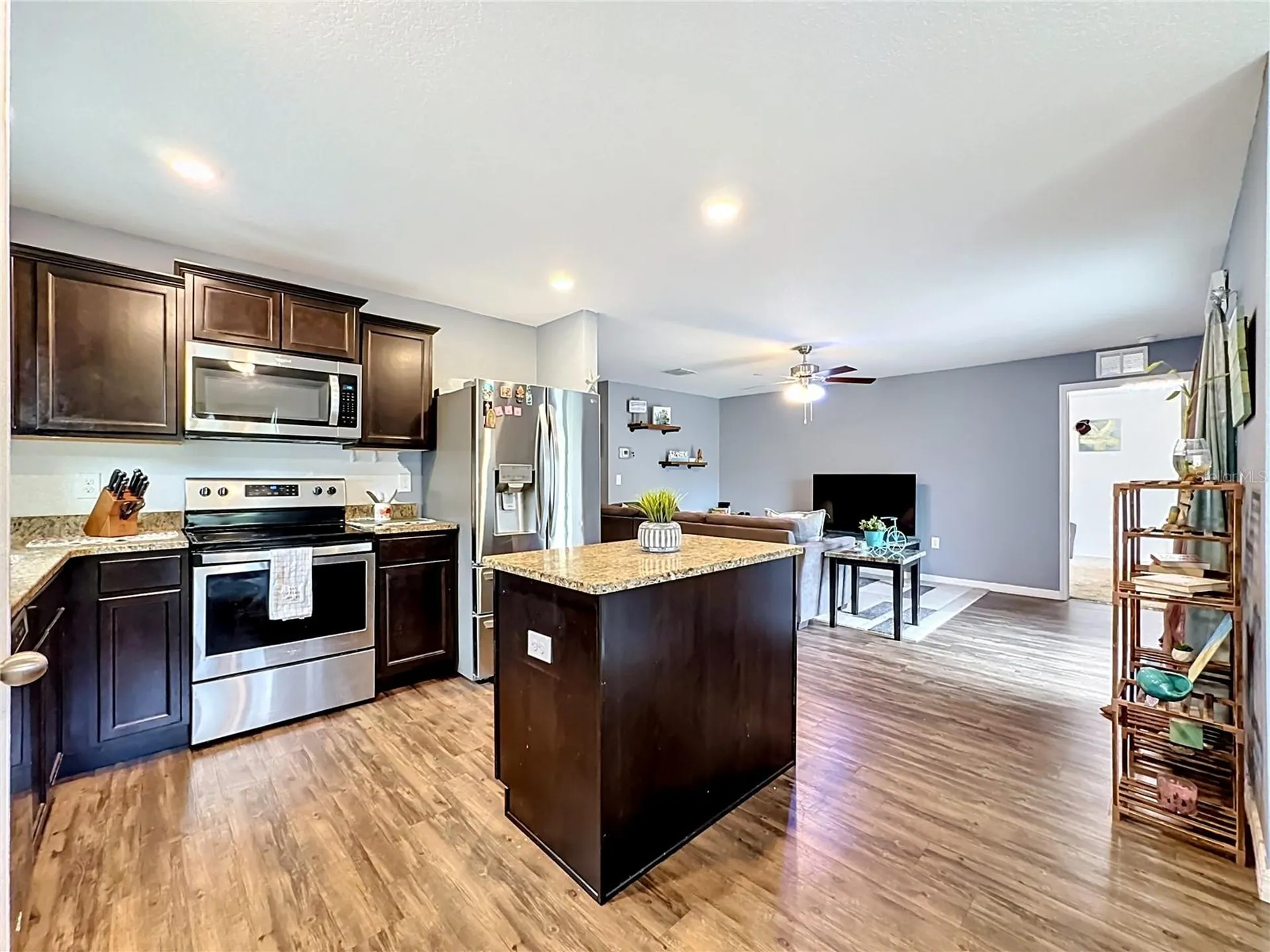 1717 Chatham Green Circle Ruskin FL 33570