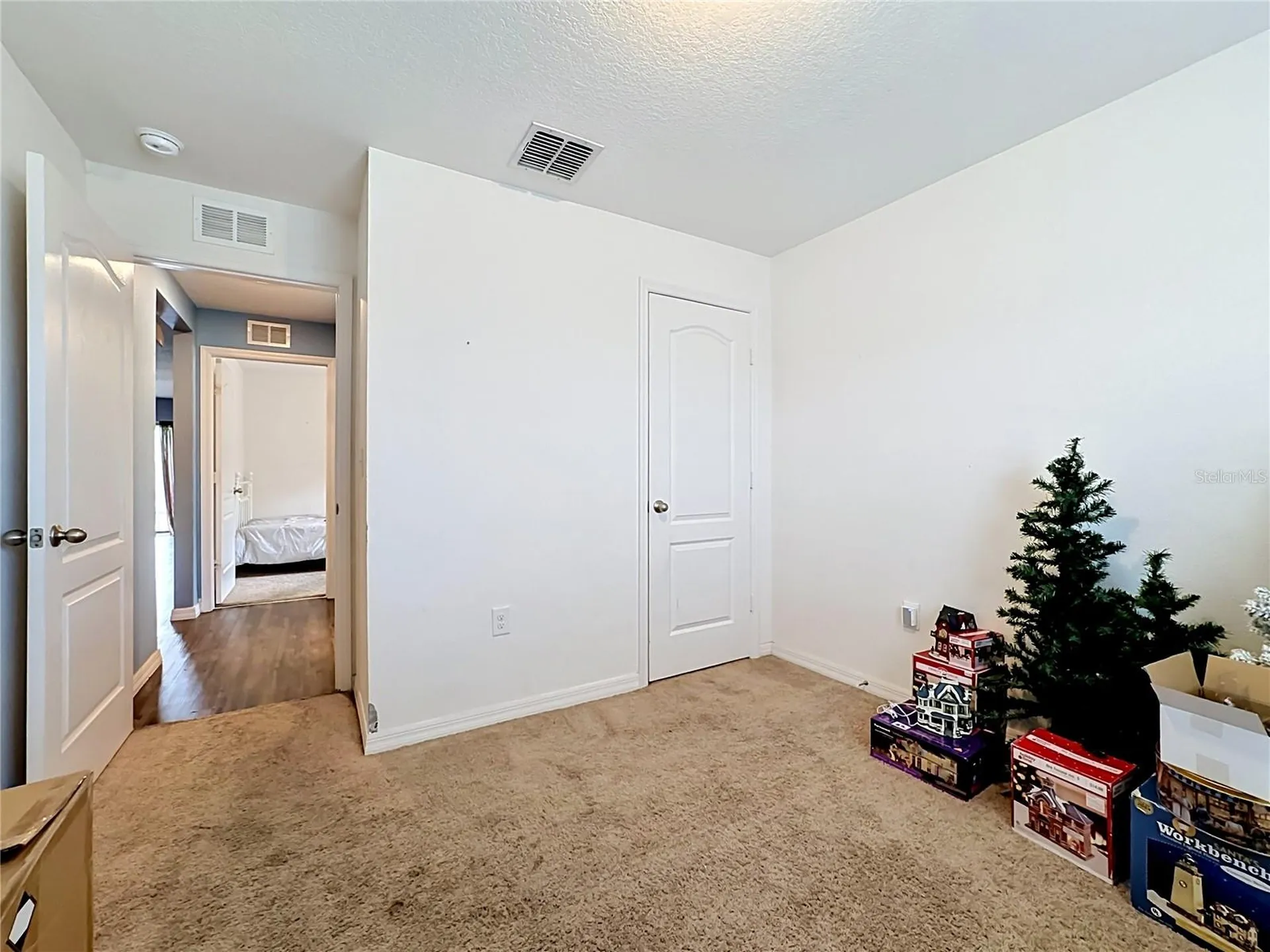 1717 Chatham Green Circle Ruskin FL 33570
