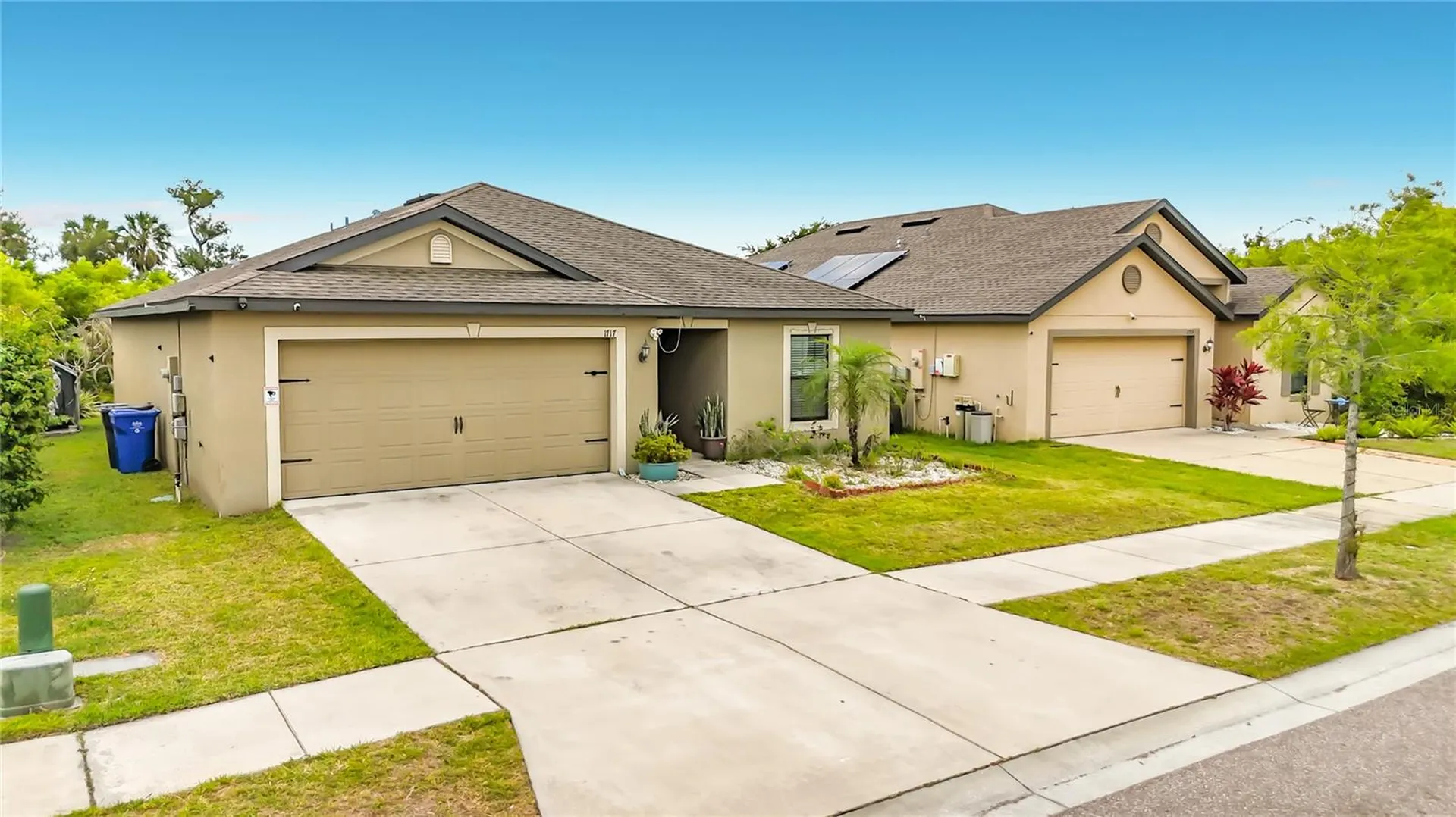 1717 Chatham Green Circle Ruskin FL 33570