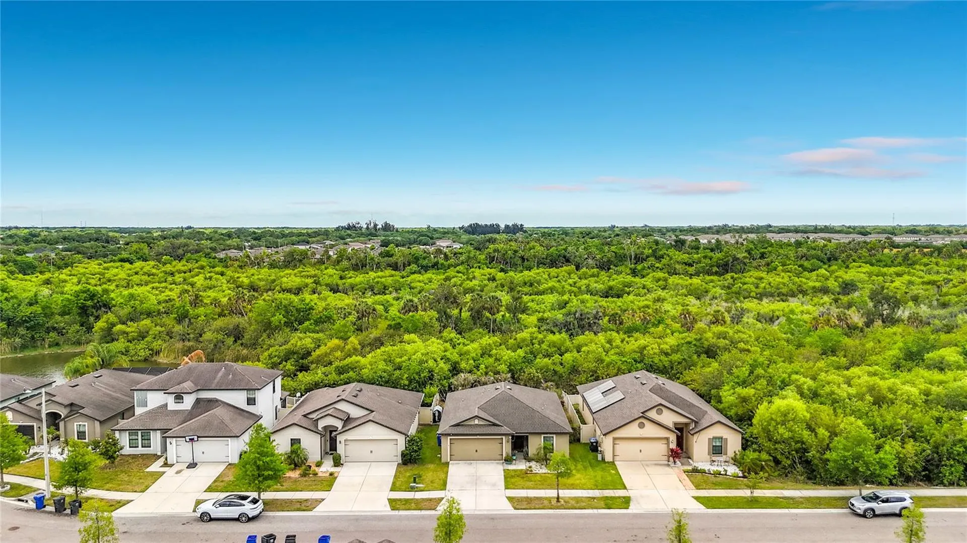1717 Chatham Green Circle Ruskin FL 33570