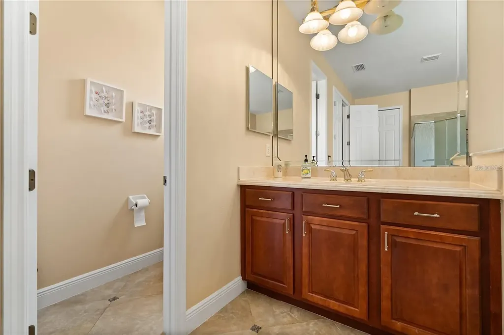 3759 Eagle Isle Circle Kissimmee FL 34746