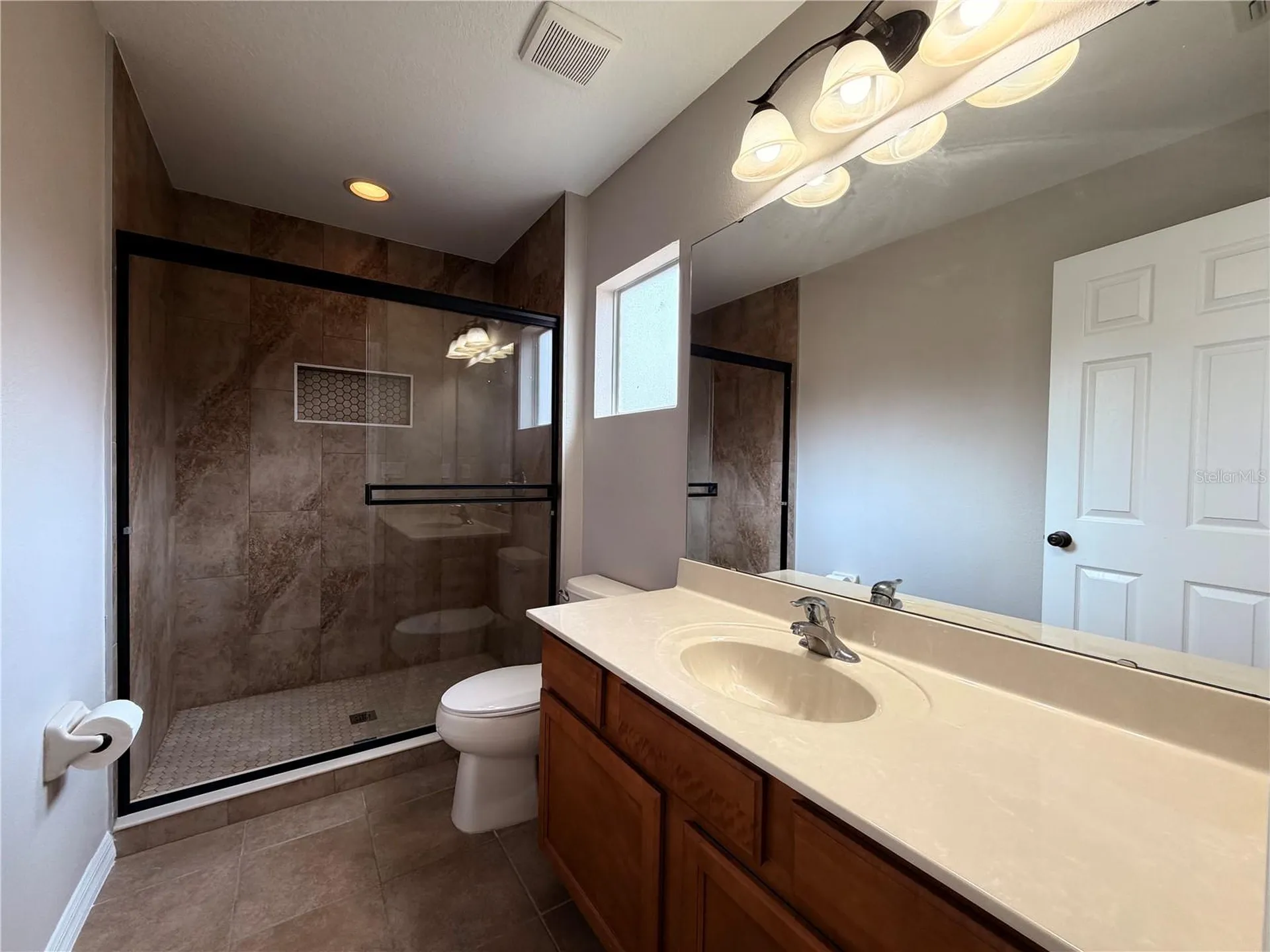 528 Orange Cosmos Boulevard Davenport FL 33837