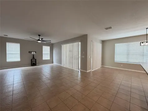 528 Orange Cosmos Boulevard Davenport FL 33837