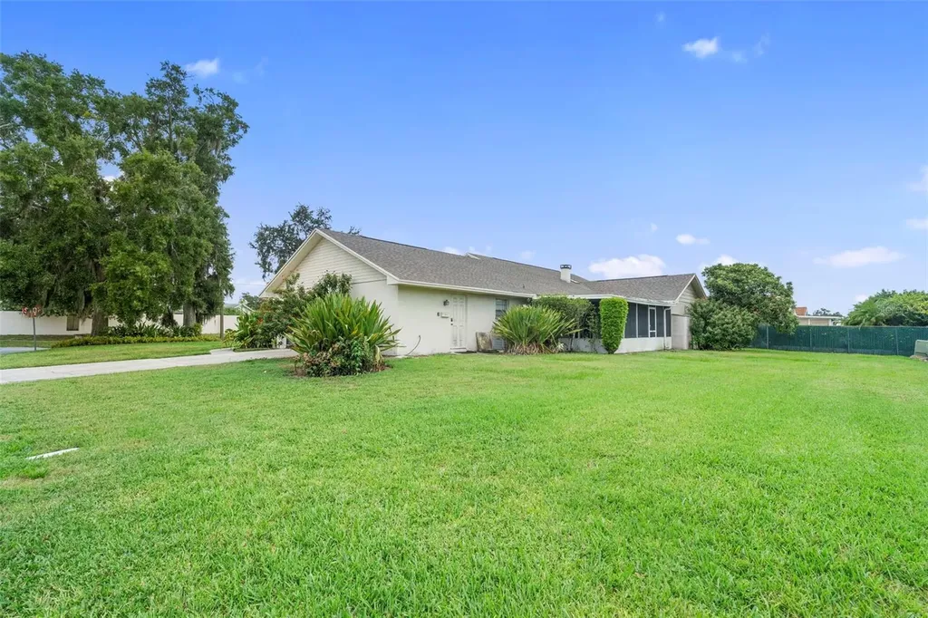 4520 Lake Gem Circle Orlando FL 32806