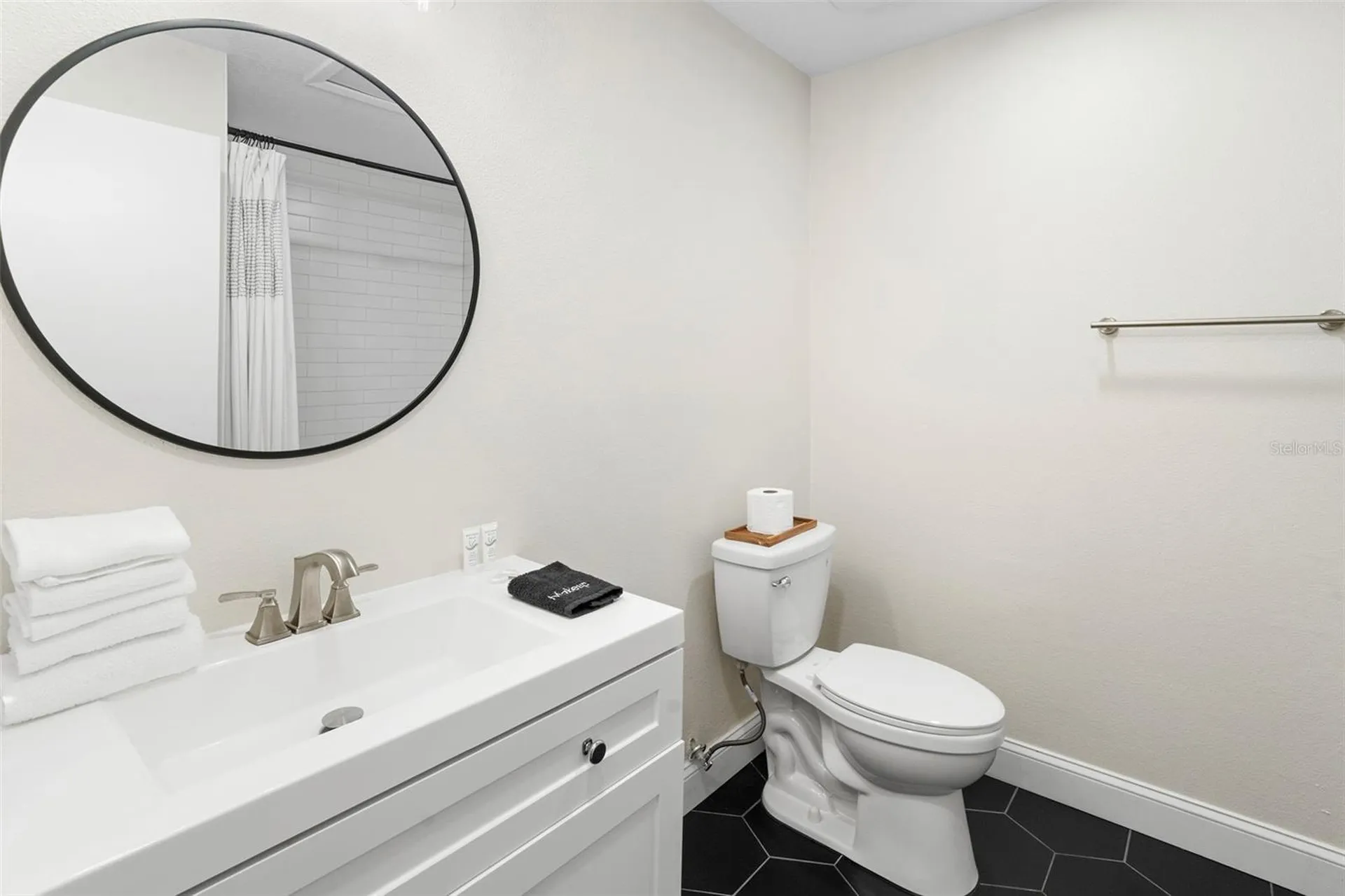 4520 Lake Gem Circle Orlando FL 32806