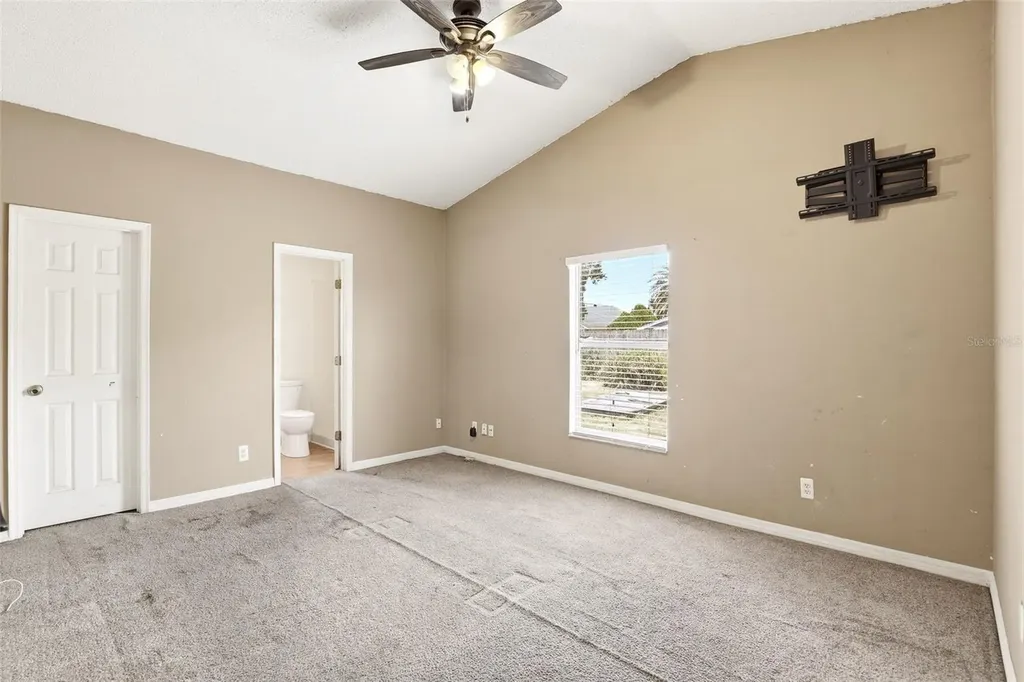 8865 Lambert Lane Orlando FL 32825