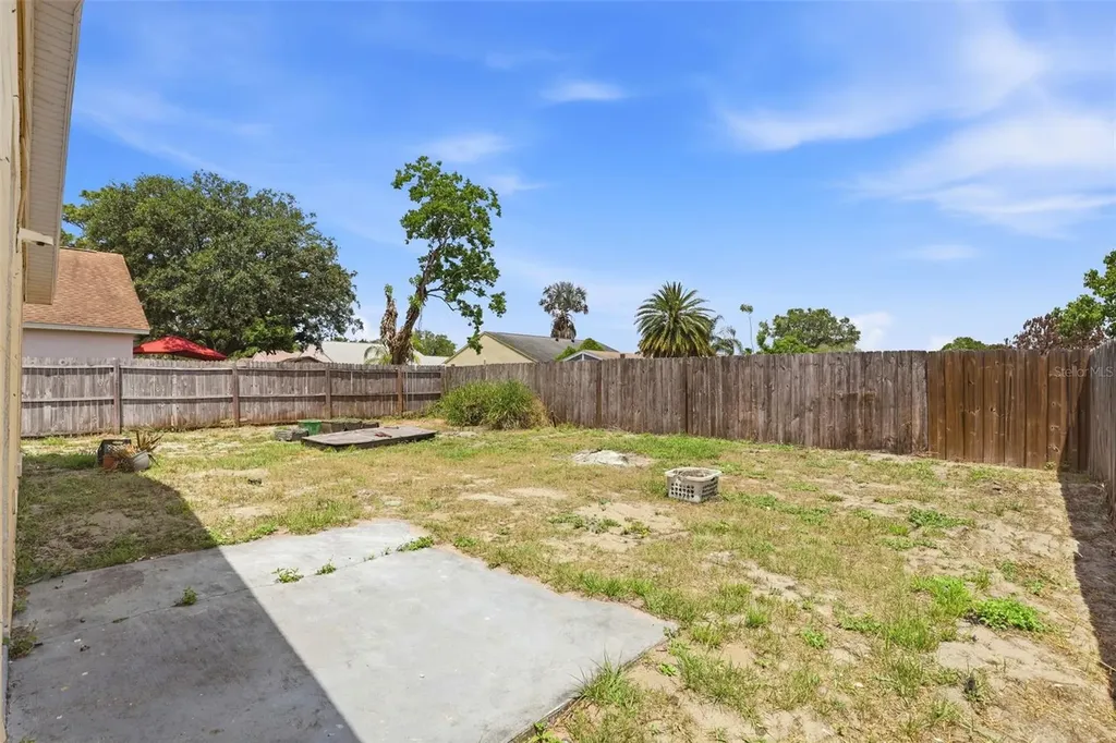 8865 Lambert Lane Orlando FL 32825