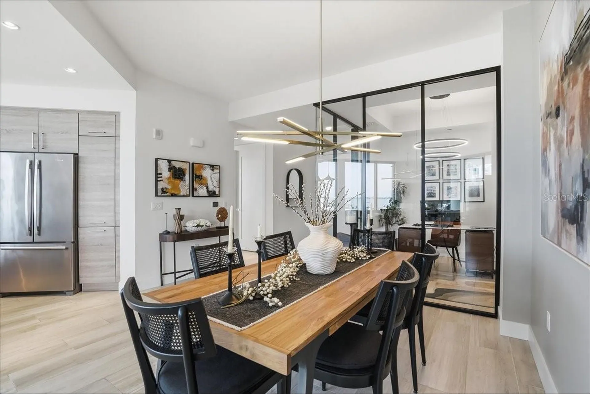 111 S Pineapple Avenue Sarasota FL 34236