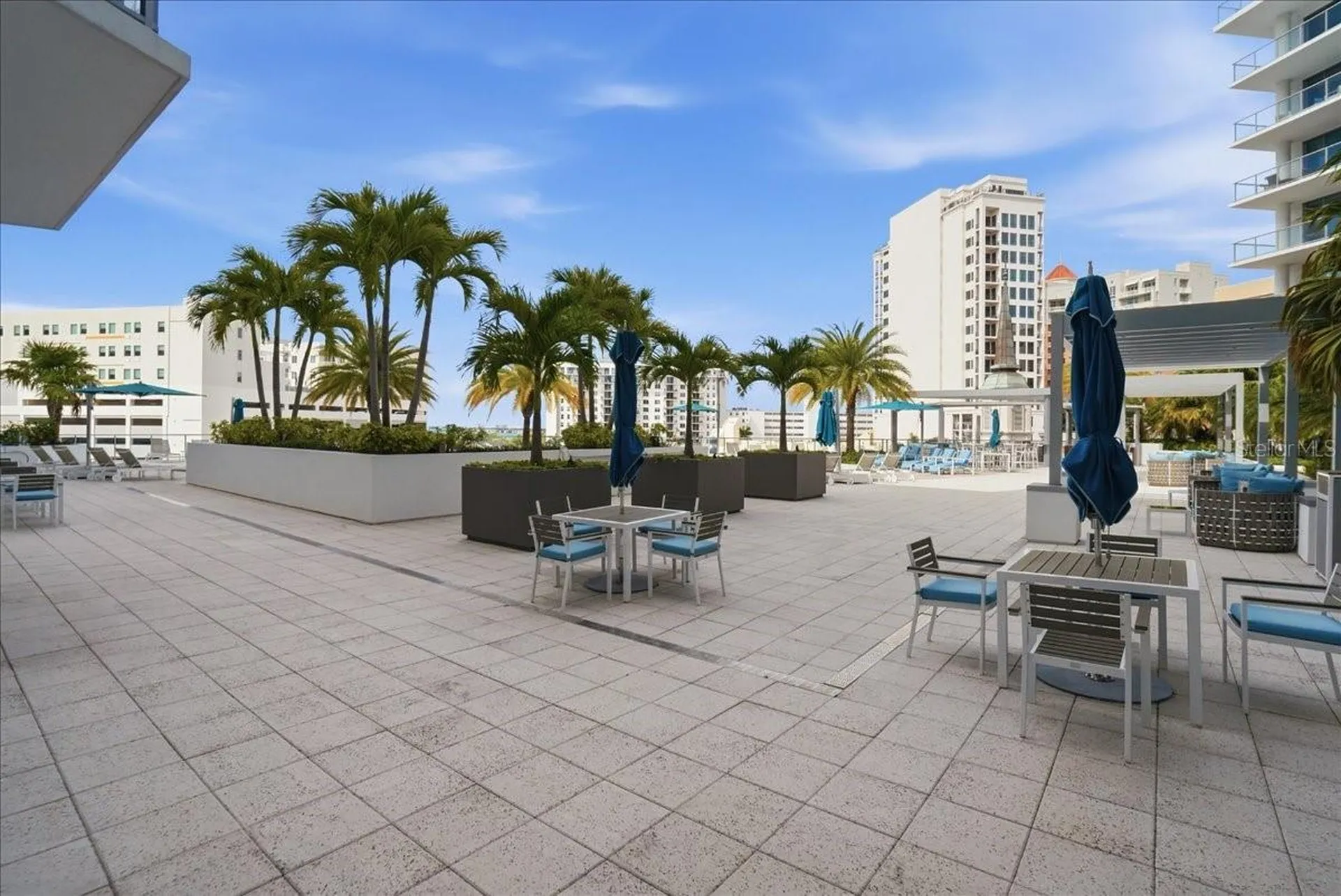 111 S Pineapple Avenue Sarasota FL 34236