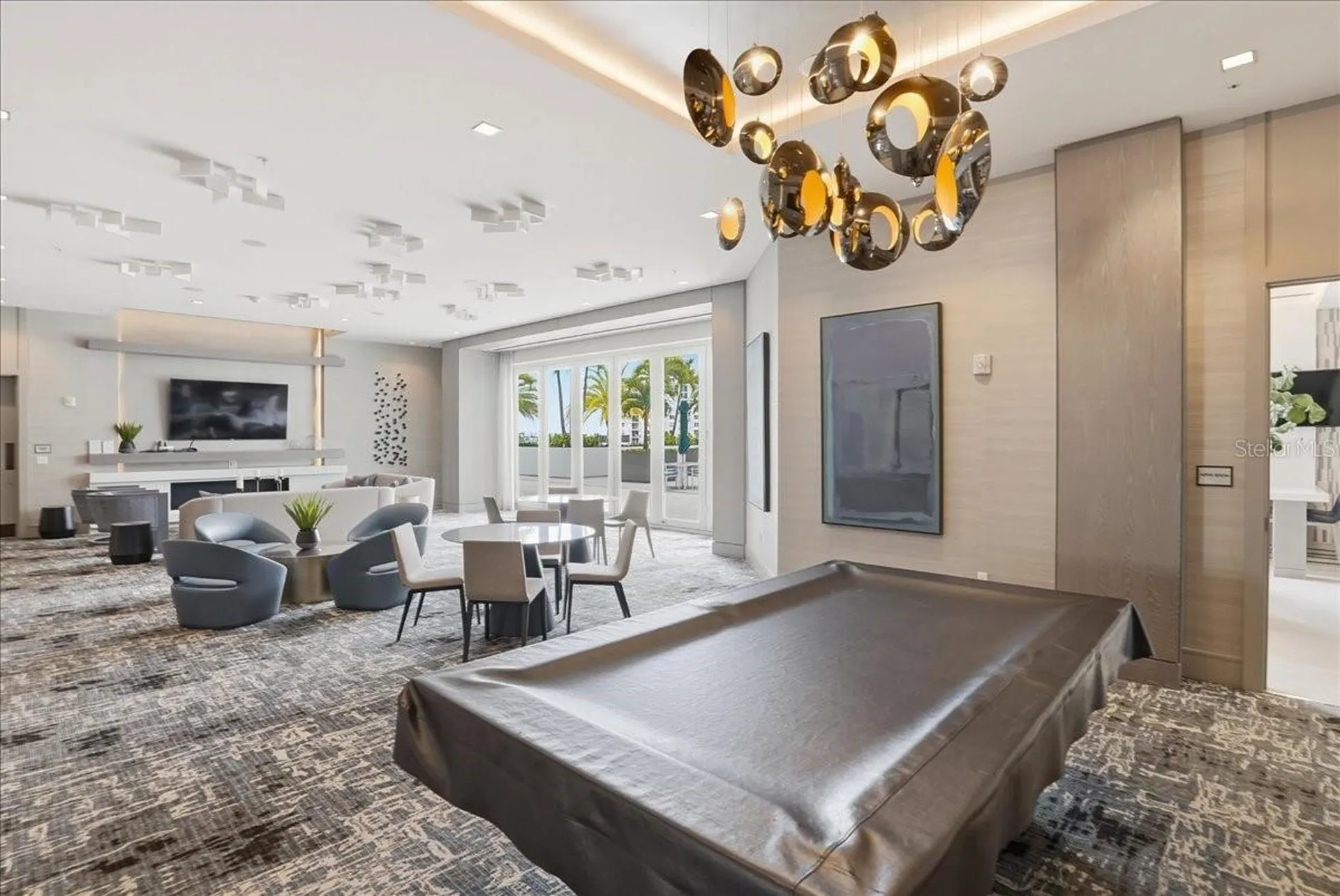 111 S Pineapple Avenue Sarasota FL 34236