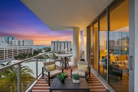 111 S Pineapple Avenue Sarasota FL 34236