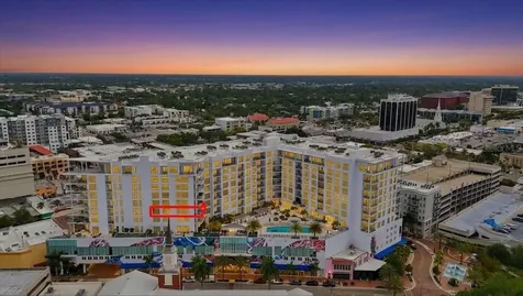 111 S Pineapple Avenue Sarasota FL 34236