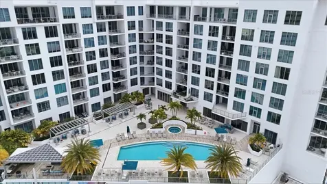 111 S Pineapple Avenue Sarasota FL 34236