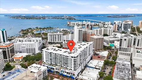 111 S Pineapple Avenue Sarasota FL 34236